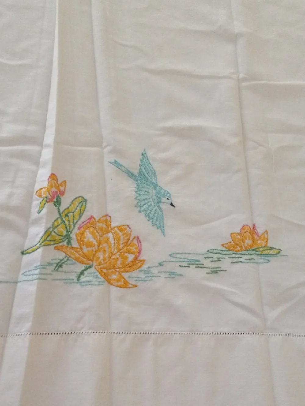 Embroidered Bird & Lotus Pillowcase Set Queen Size